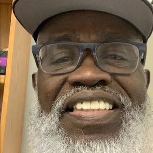 Meet your Posher, Clarence